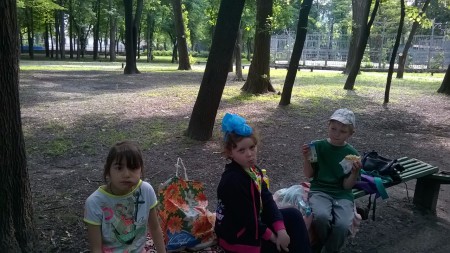 Ще по бутербродіку?