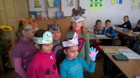 Хто-хто в рукавичці живе? - Я, Мишка -шкряботушка!!